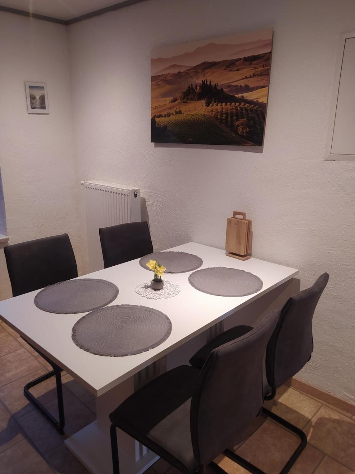 Ferienwohnung An Der Ruwer, Трир Екстериор снимка